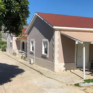 Petros & Διαμέρισμα