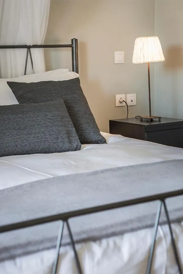 Dogma - Central & Stylish Maisonette Apartment Lixouri