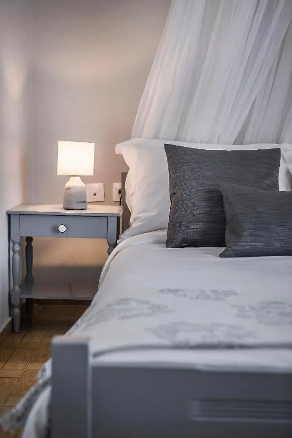 Dogma - Central & Stylish Maisonette Apartment Lixouri Greece