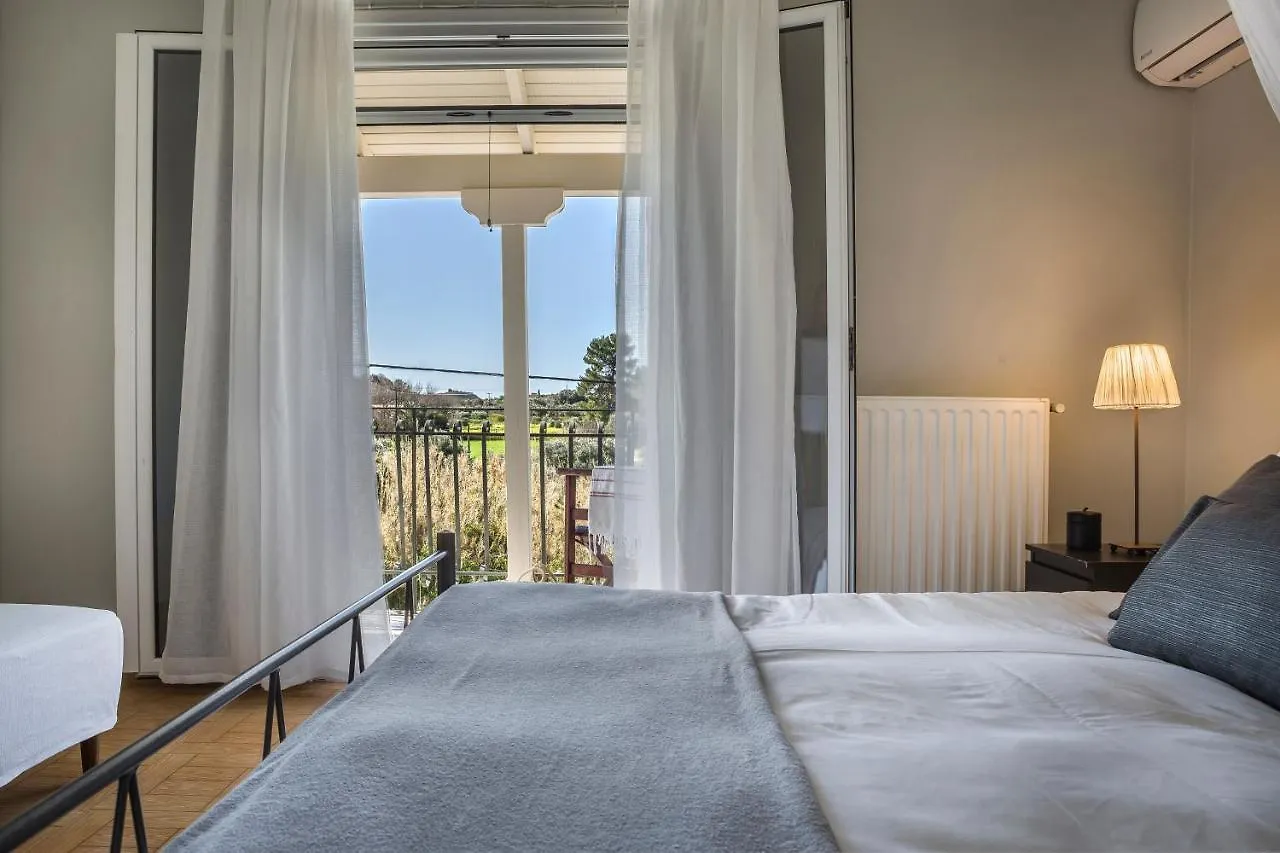 Dogma - Central & Stylish Maisonette Apartment Lixouri